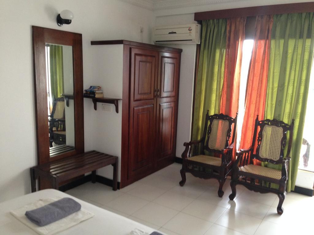 Topaz 3* Negombo