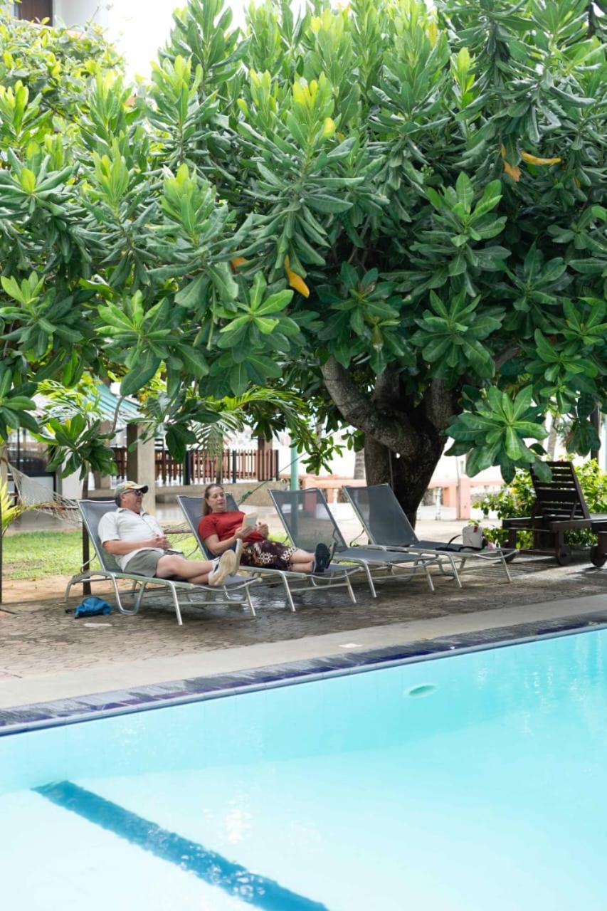 Hotel Topaz Negombo