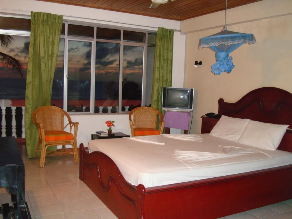 Hotel Topaz