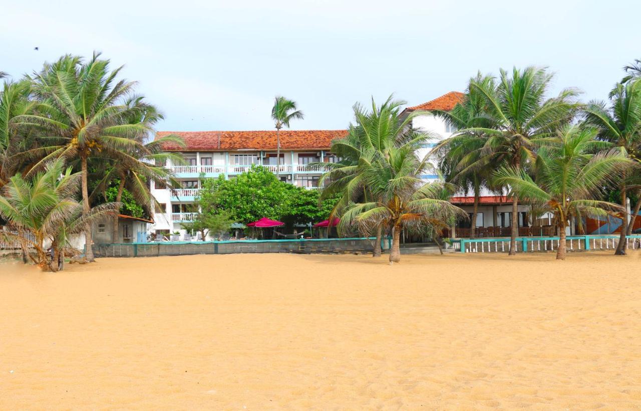 Topaz Hotel 3*